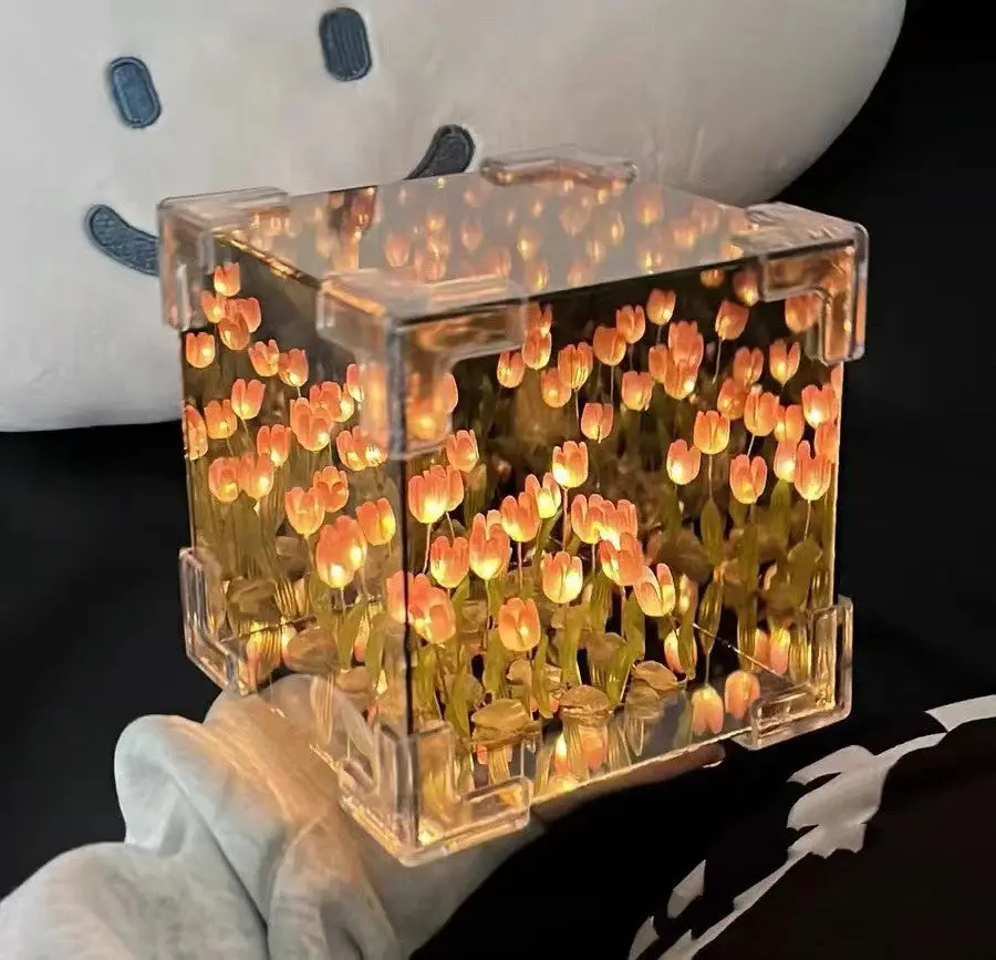 Tulip 1.webp